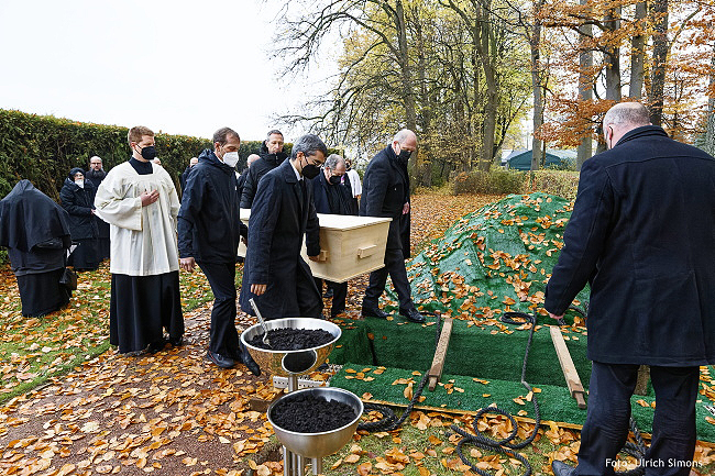 Requiem und Beisetzung P. Albert Alten&auml;hr